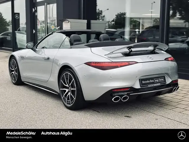 Mercedes-Benz SL 43 AMG