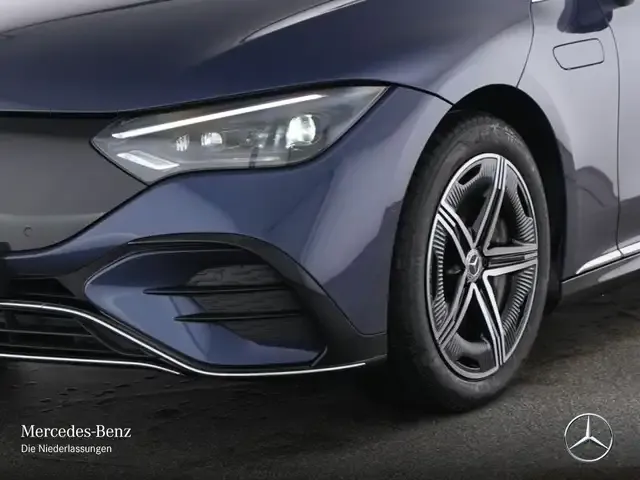 Mercedes-Benz EQE 500