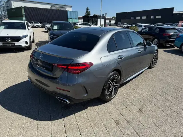 Mercedes-Benz C 300