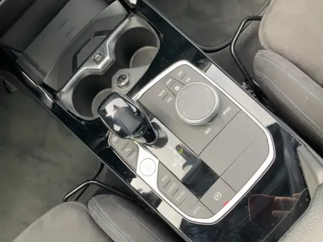 BMW 235