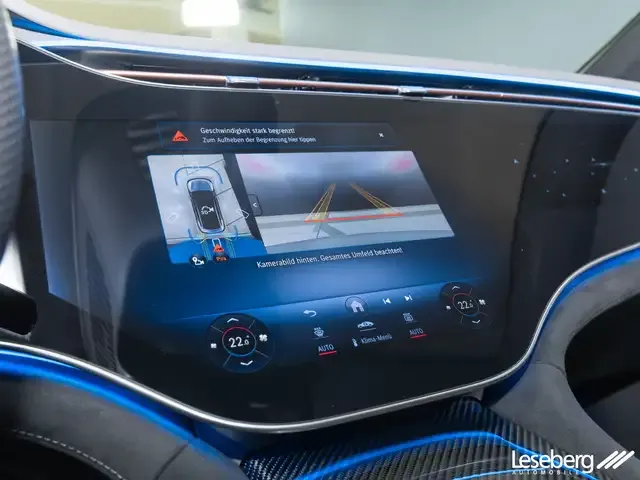 Mercedes-Benz EQE 300