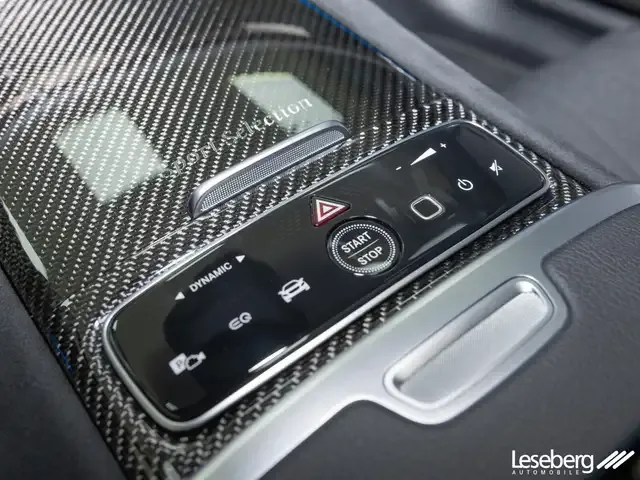 Mercedes-Benz EQE 300