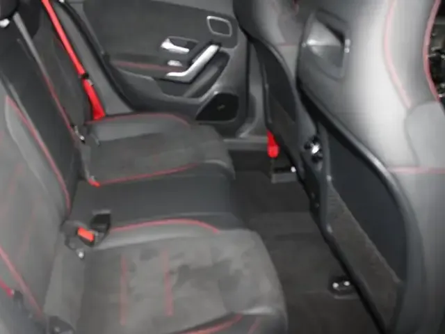 Mercedes-Benz A 45 AMG