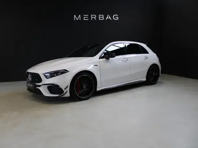 Mercedes-Benz A 45 AMG