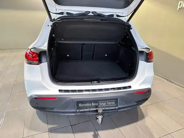 Mercedes-Benz EQA 250