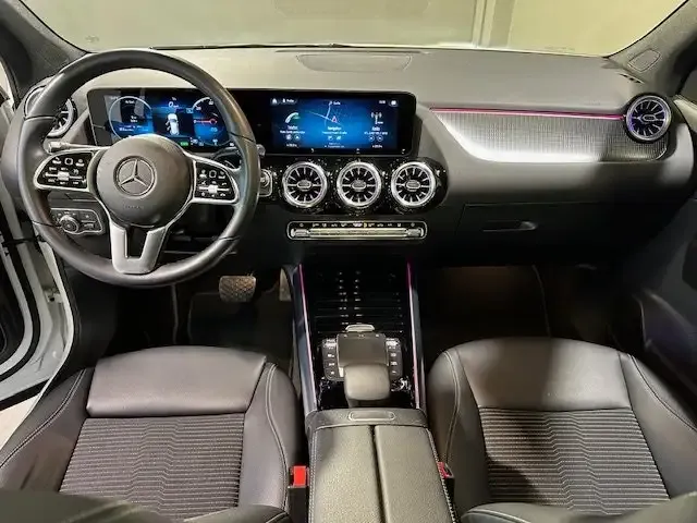 Mercedes-Benz EQA 250
