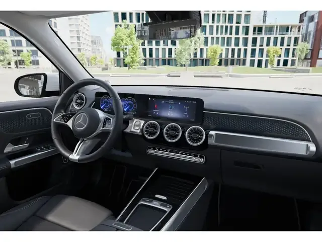 Mercedes-Benz EQB 300