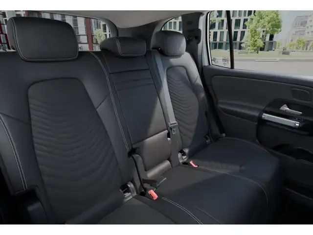 Mercedes-Benz EQB 300