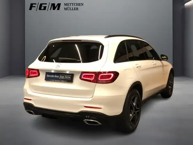 Mercedes-Benz GLC 200