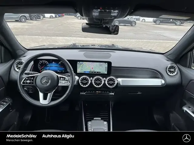 Mercedes-Benz EQB 350