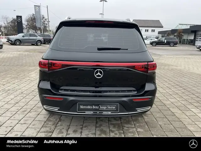 Mercedes-Benz EQB 350