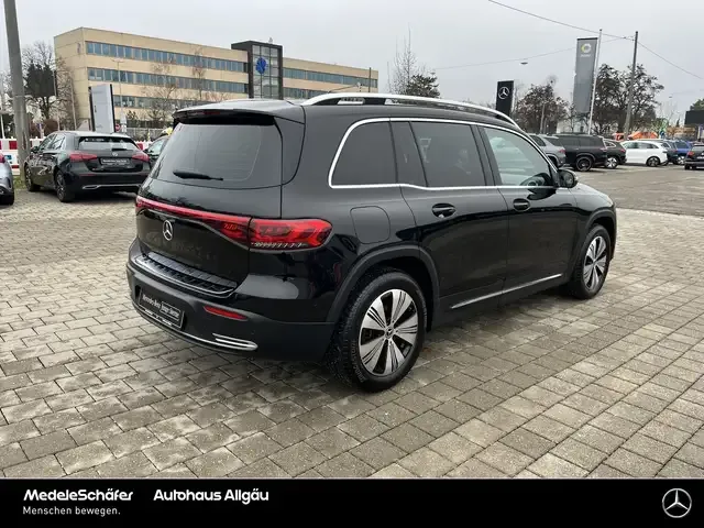 Mercedes-Benz EQB 350