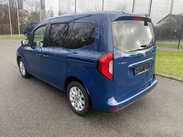 Mercedes-Benz T-Class