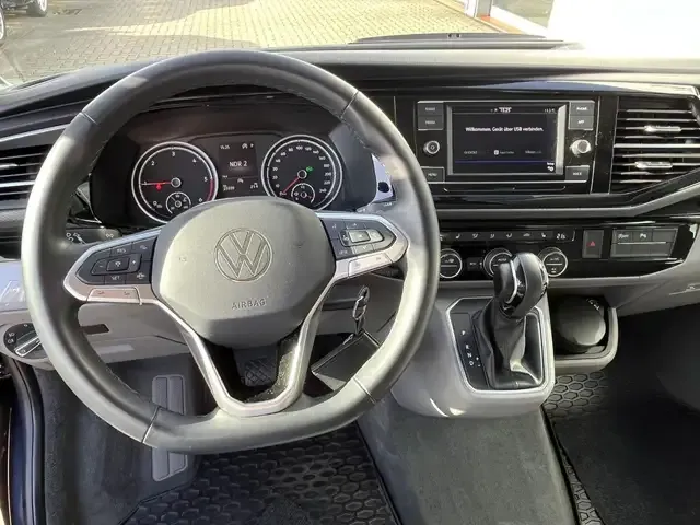 Volkswagen T6 California