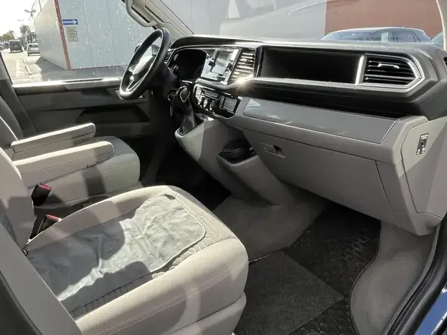 Volkswagen T6 California