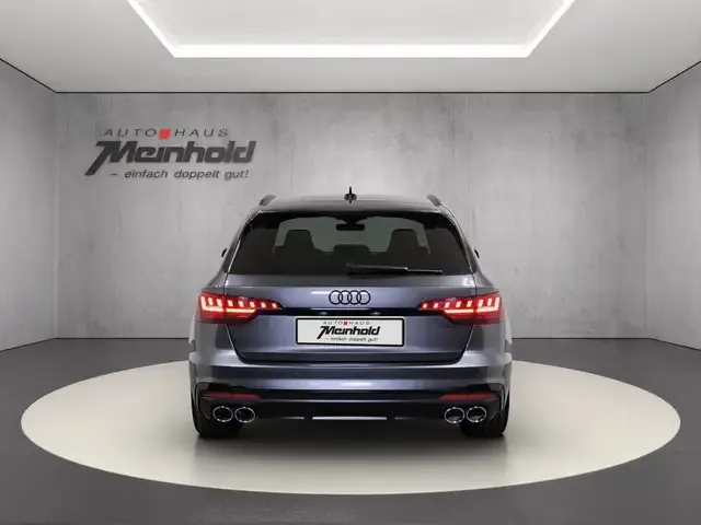 Audi S4