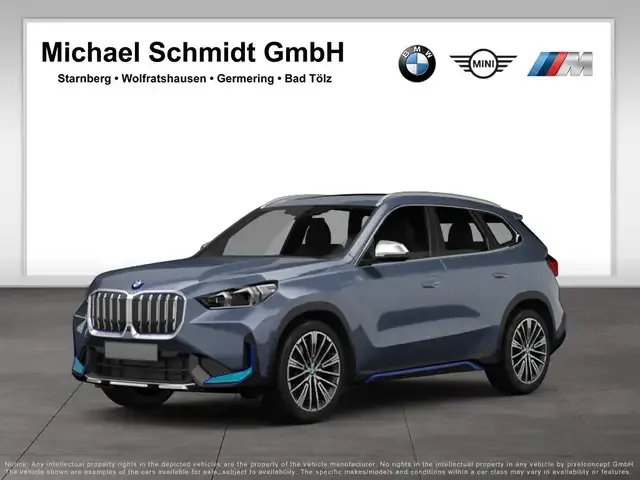 BMW iX1