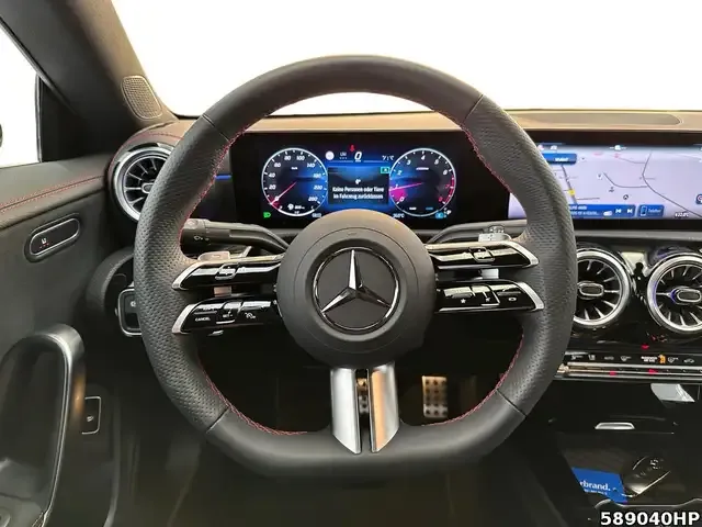 Mercedes-Benz CLA 200
