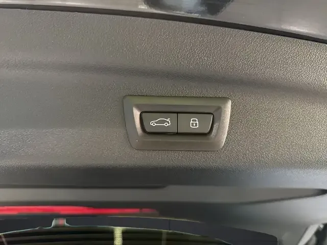 BMW 223