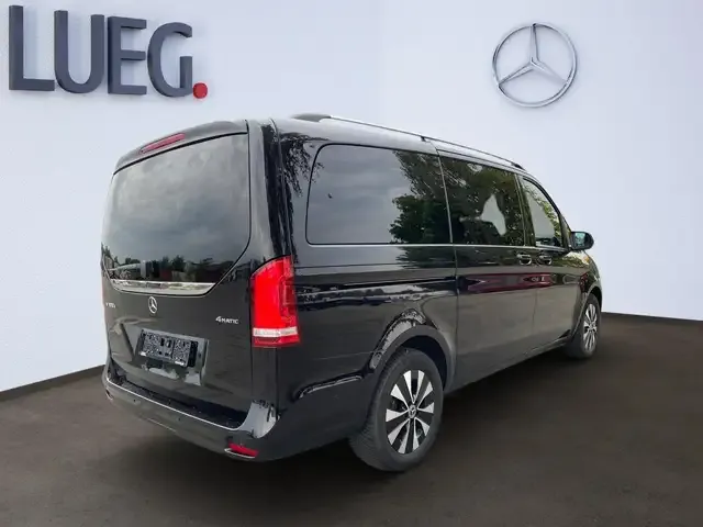 Mercedes-Benz V 300