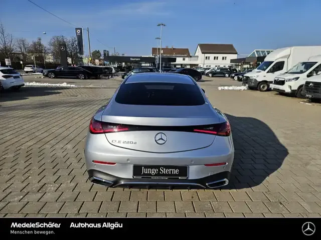 Mercedes-Benz CLE 220