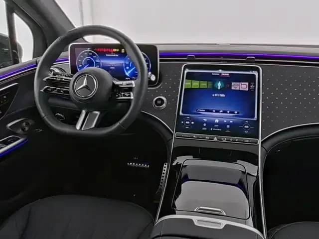 Mercedes-Benz EQE SUV