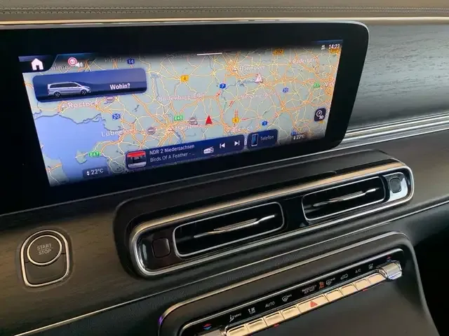 Mercedes-Benz EQV 300