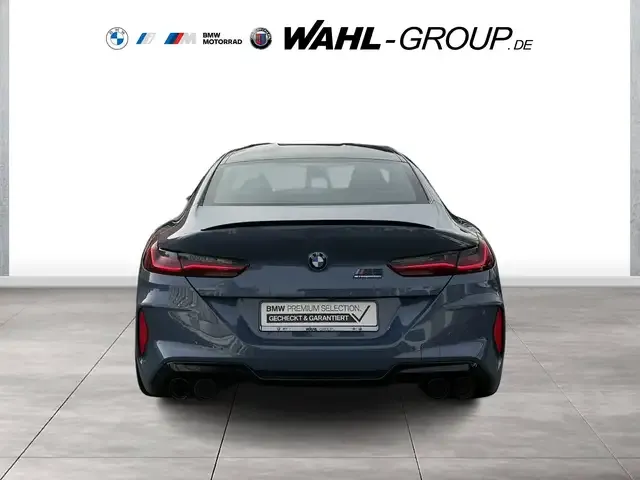 BMW M8