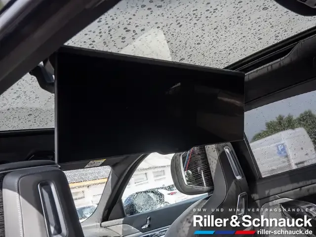 BMW 740