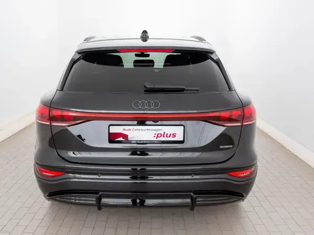 Audi Q6