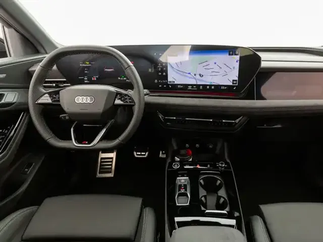 Audi Q6