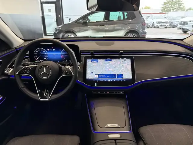 Mercedes-Benz E 200