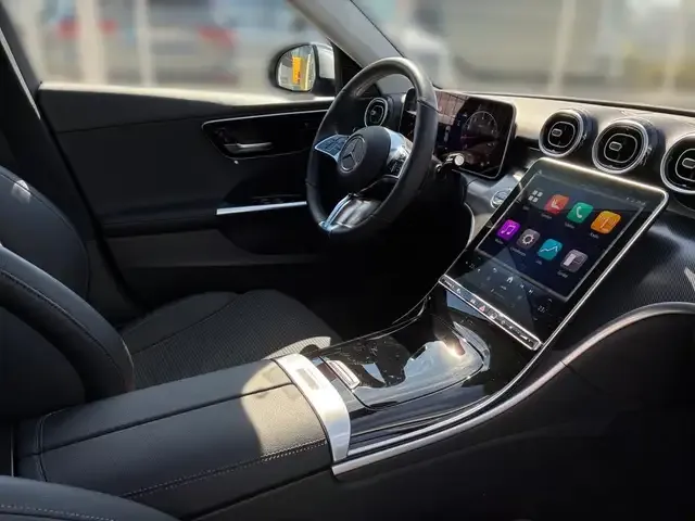 Mercedes-Benz C 180