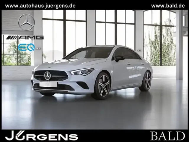 Mercedes-Benz CLA 220