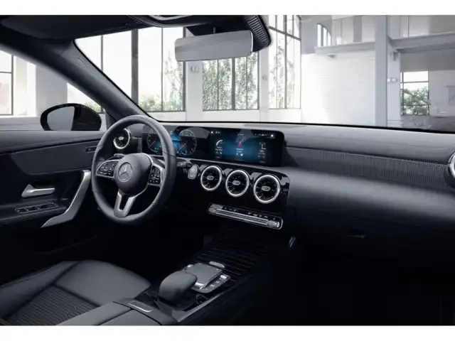 Mercedes-Benz CLA 220