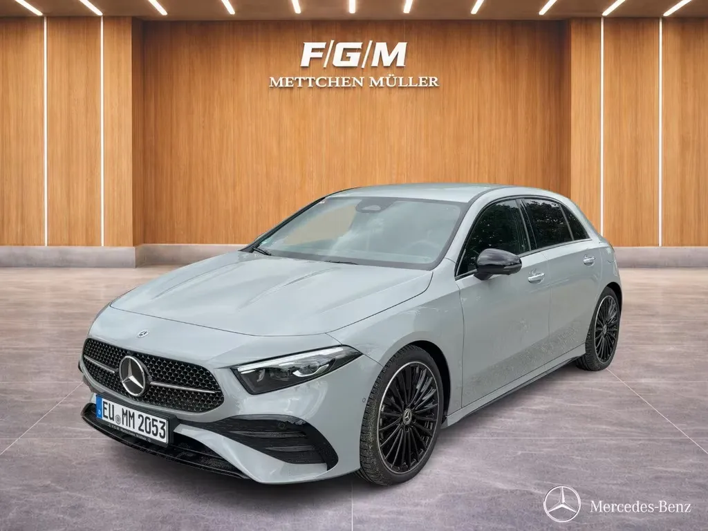 Mercedes-Benz A 220