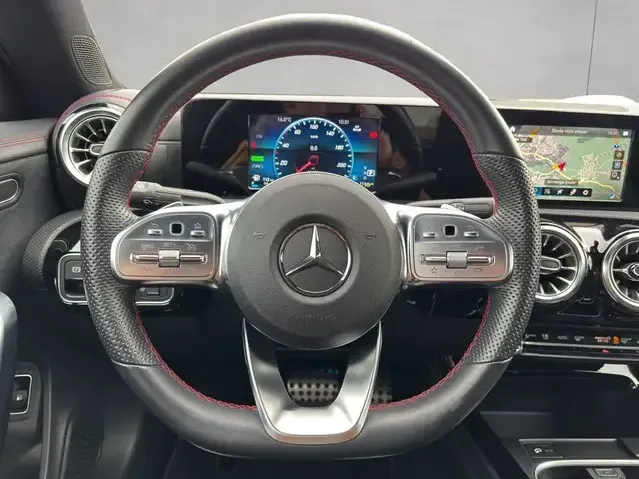 Mercedes-Benz CLA 250