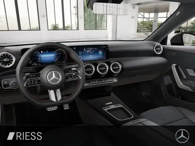 Mercedes-Benz CLA 200