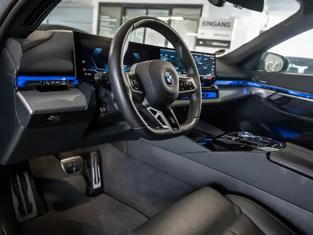 BMW i5