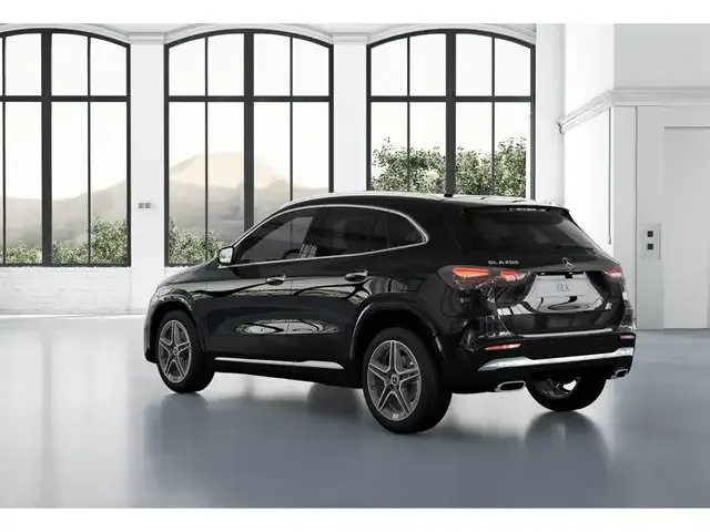 Mercedes-Benz GLA 200