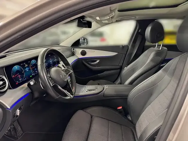 Mercedes-Benz E 300