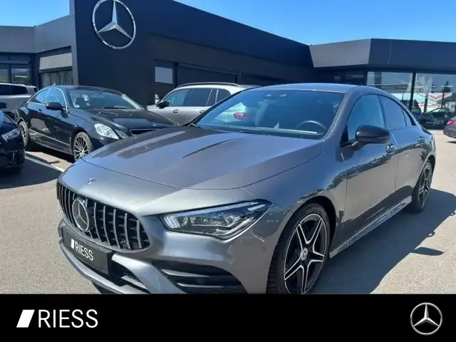 Mercedes-Benz CLA 250