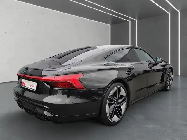Audi RS e-tron GT