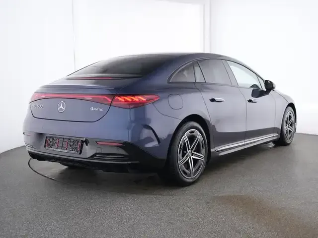 Mercedes-Benz EQE 500