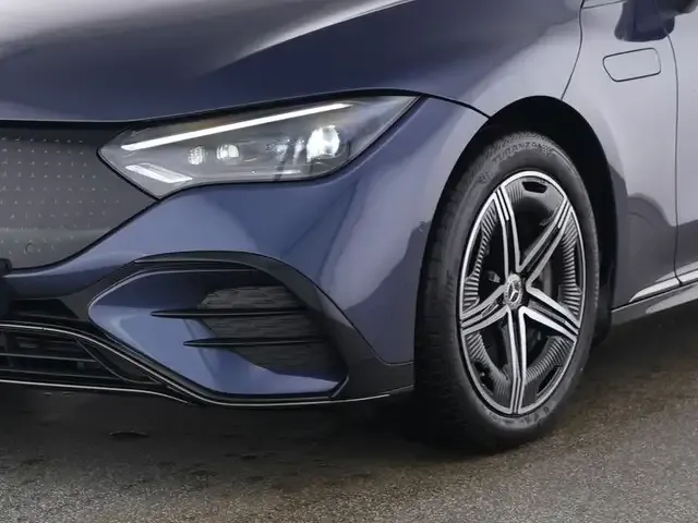 Mercedes-Benz EQE 500