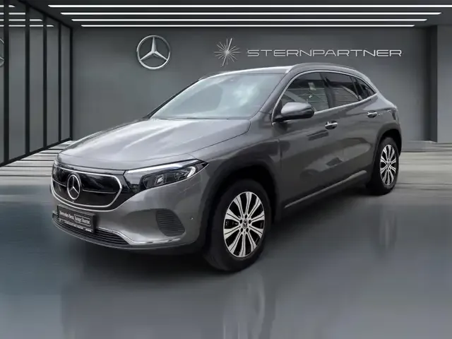 Mercedes-Benz EQA 250