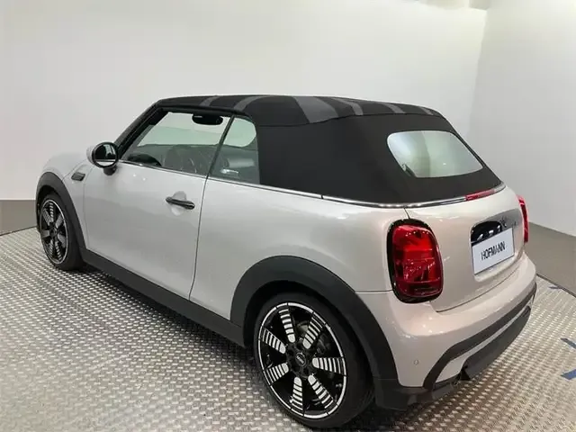MINI Cooper Cabrio