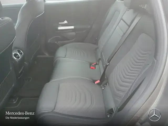 Mercedes-Benz EQA 350