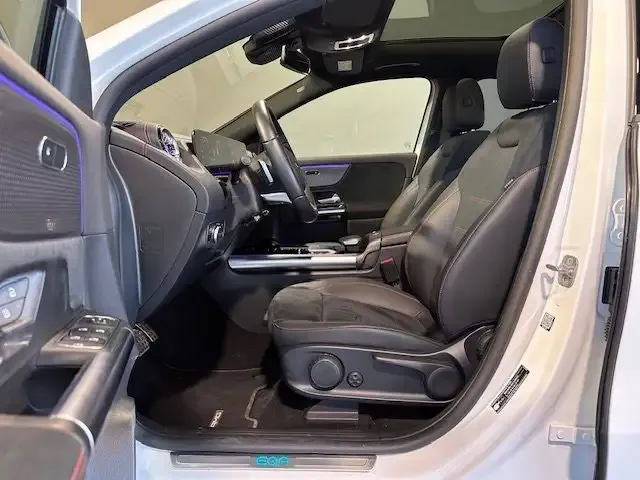 Mercedes-Benz EQA 300