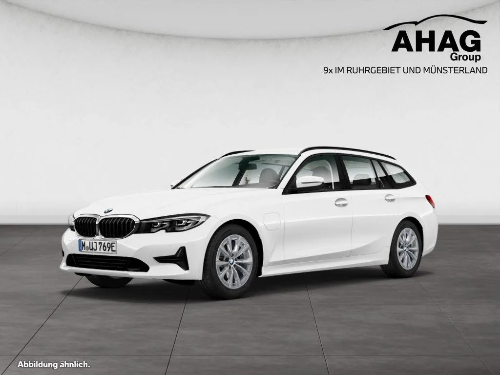 BMW 330